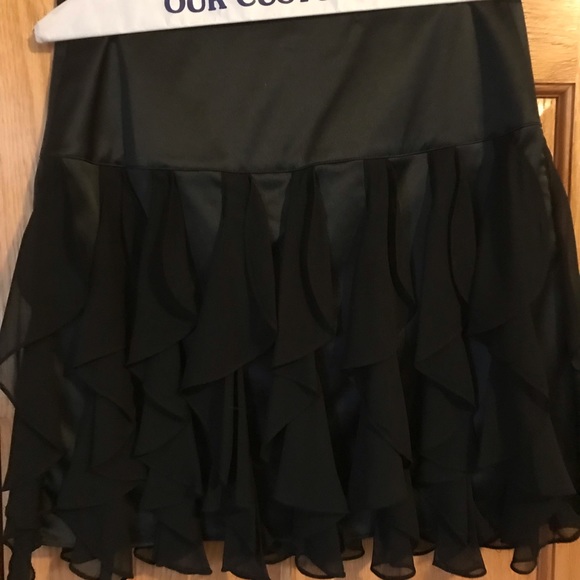 Ruffle Skirt - Picture 3 of 4